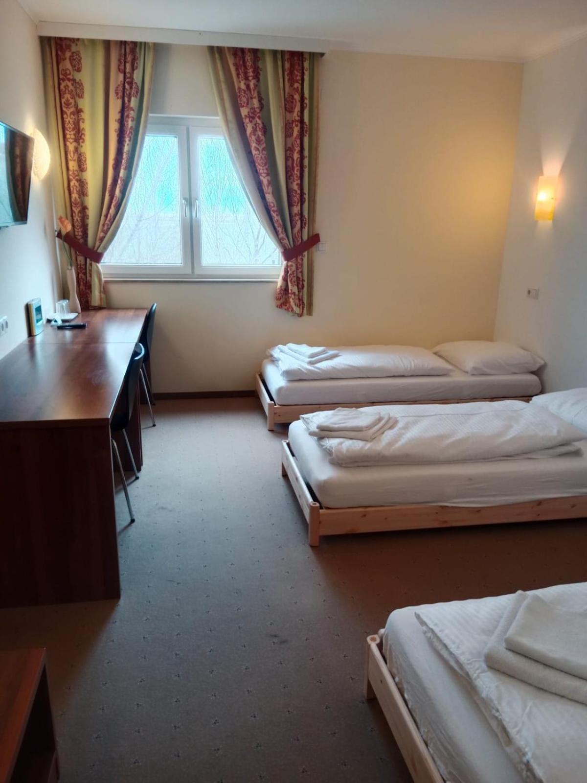 Weinland Hotel Donnerskirchen Екстериор снимка