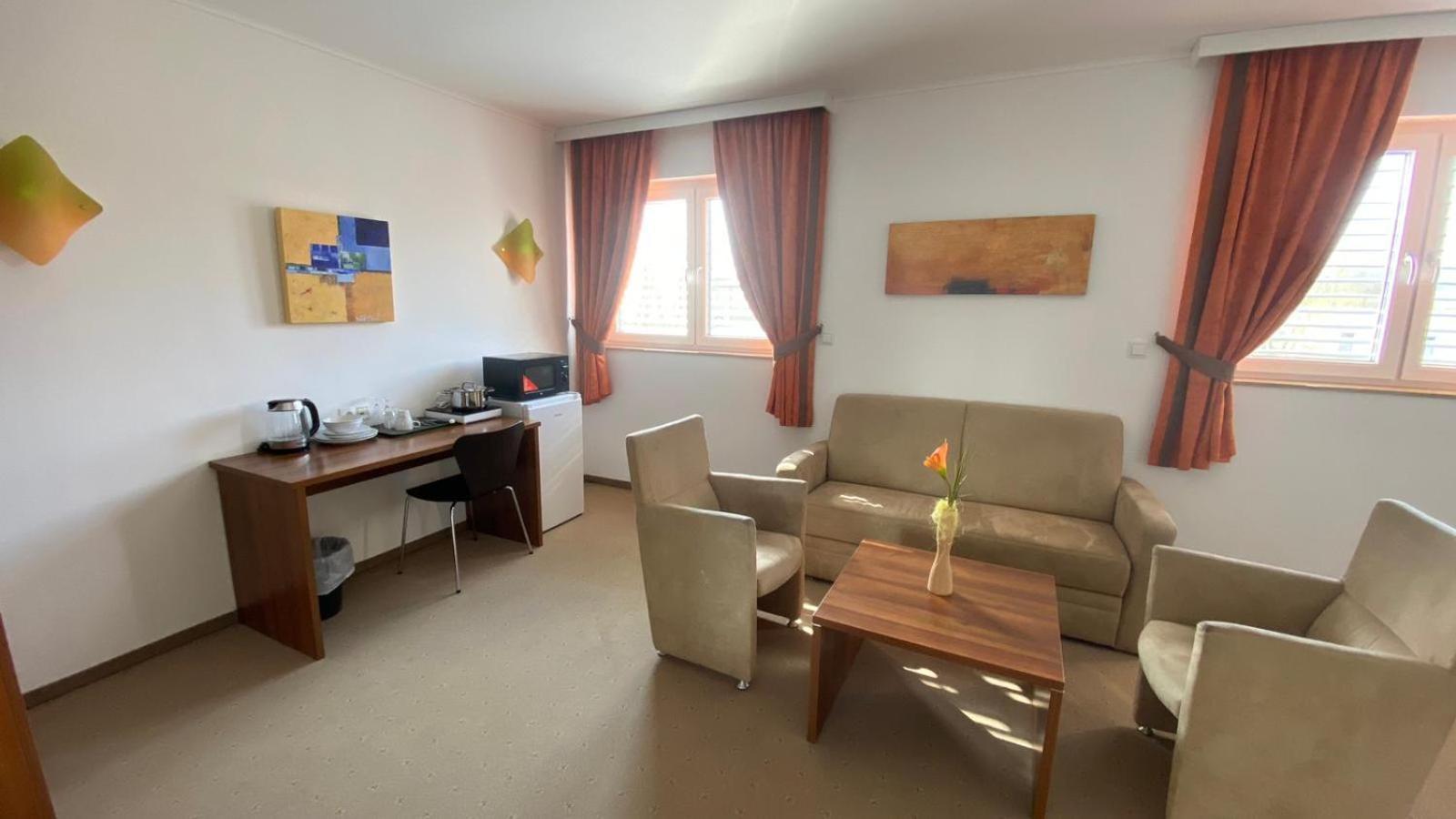 Weinland Hotel Donnerskirchen Стая снимка