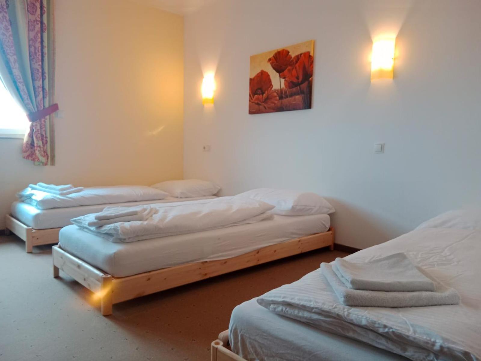 Weinland Hotel Donnerskirchen Екстериор снимка