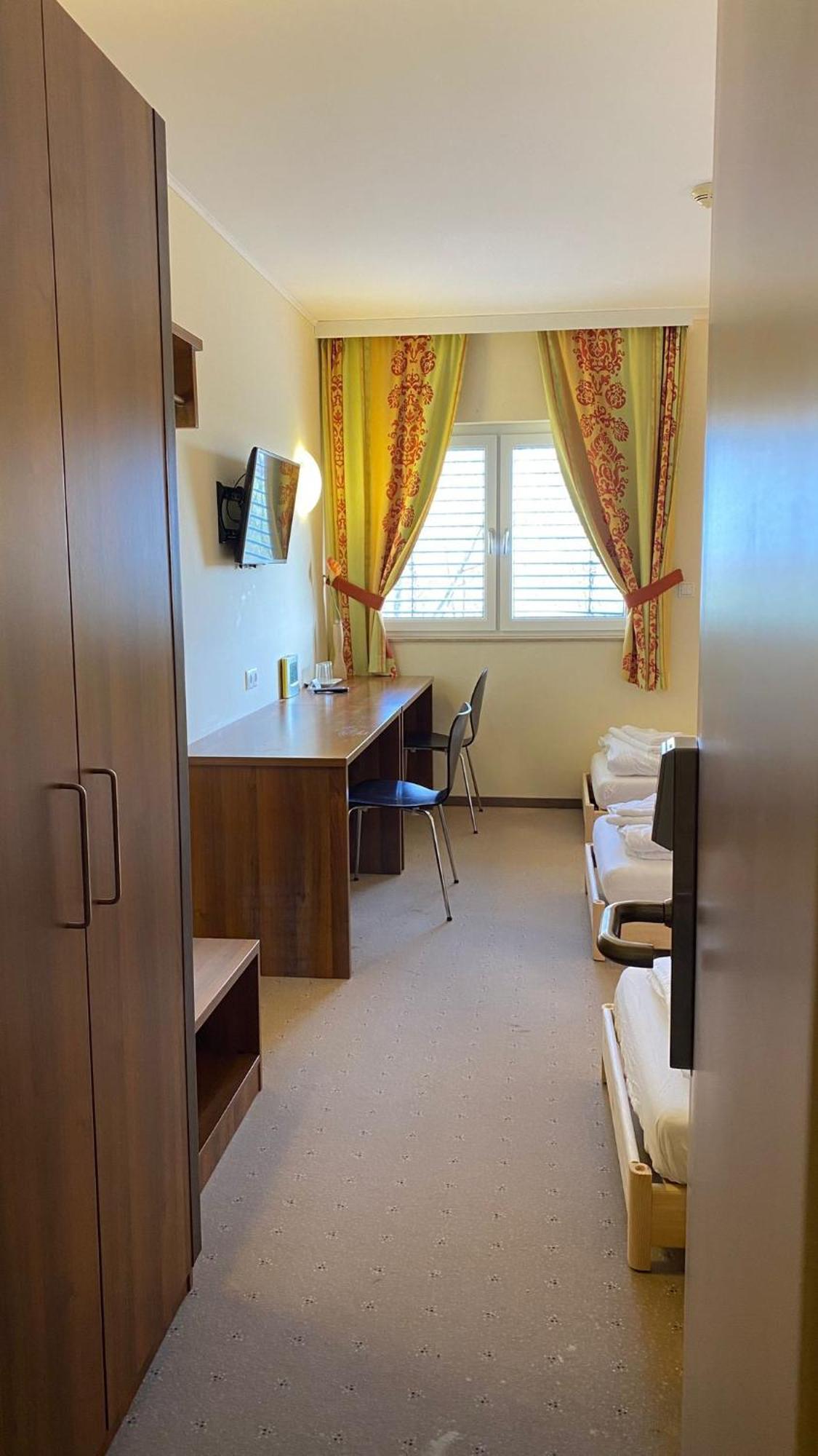 Weinland Hotel Donnerskirchen Стая снимка